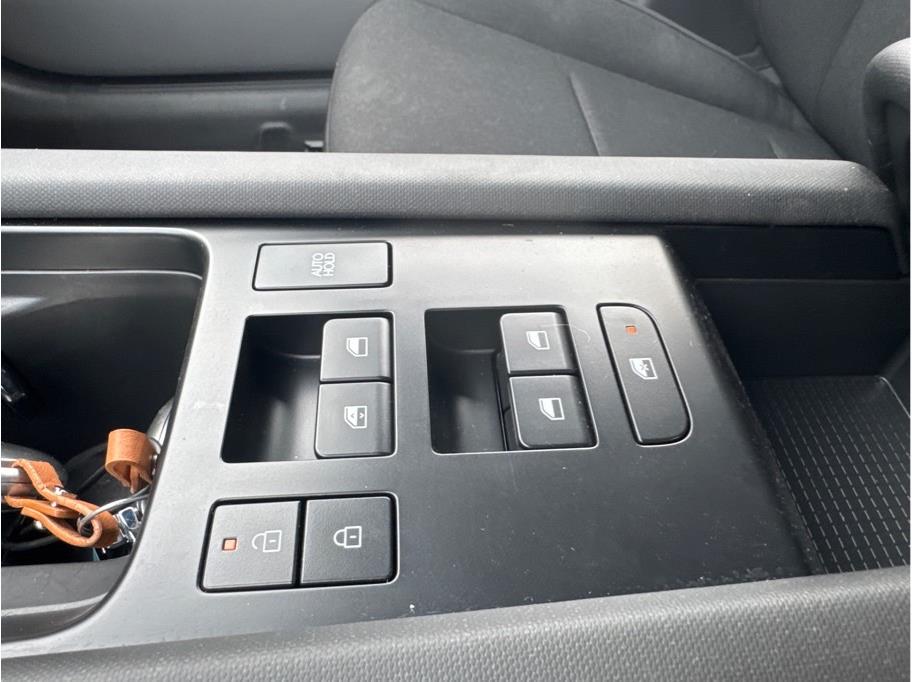 2025 Hyundai IONIQ 6 SE Standard Range Image 12 of 20