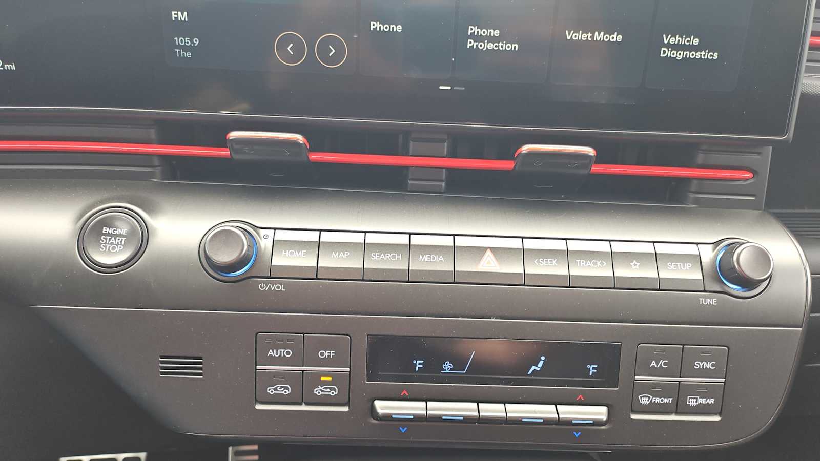 Vehicle image 27 of 31