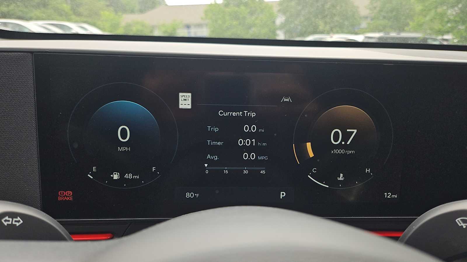 Vehicle image 24 of 31