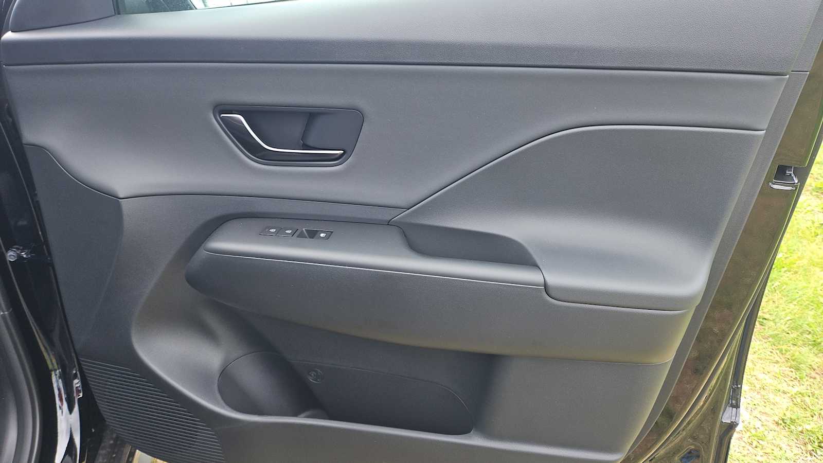 Vehicle image 22 of 31