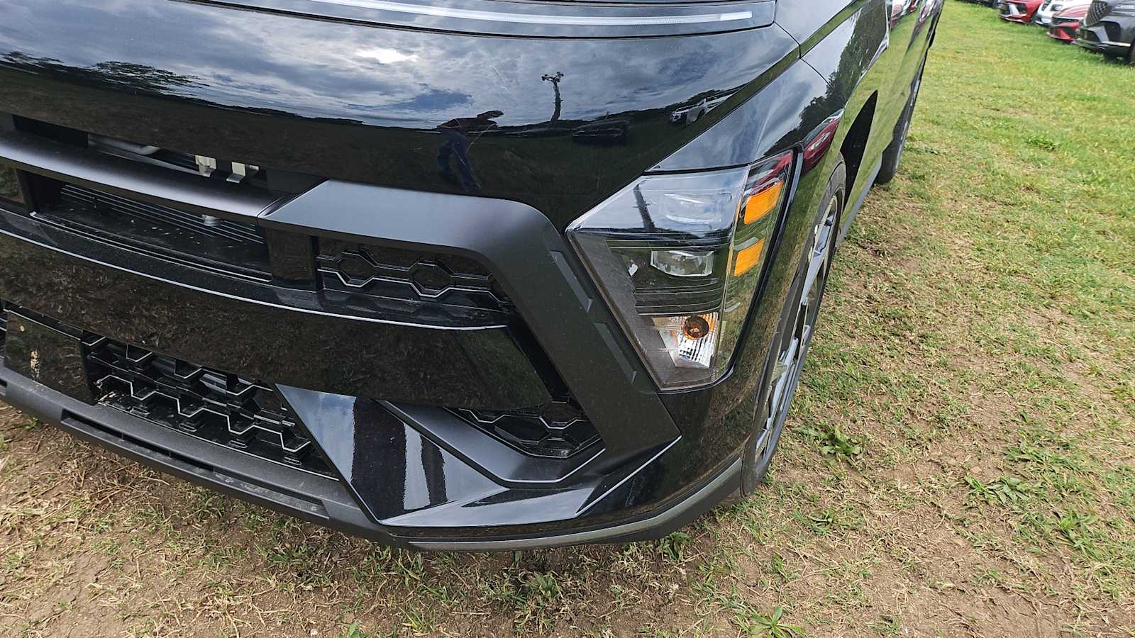 Vehicle image 10 of 31