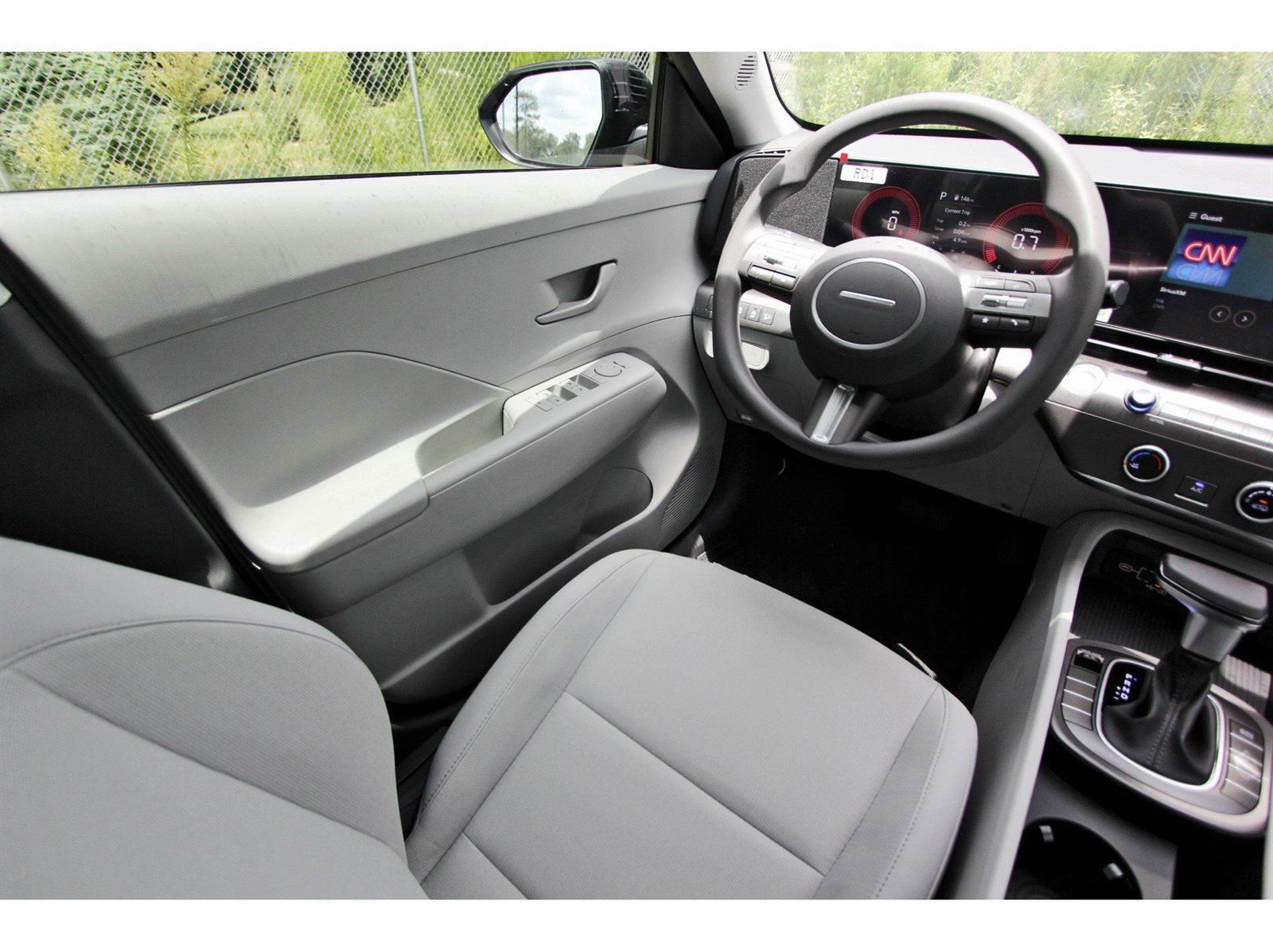 Vehicle image 8 of 19