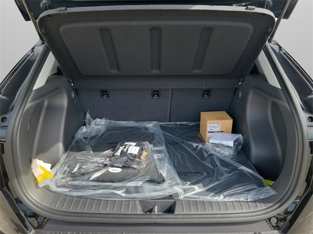 Vehicle image 6 of 30
