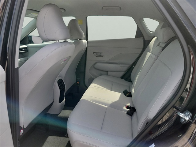 Vehicle image 8 of 30
