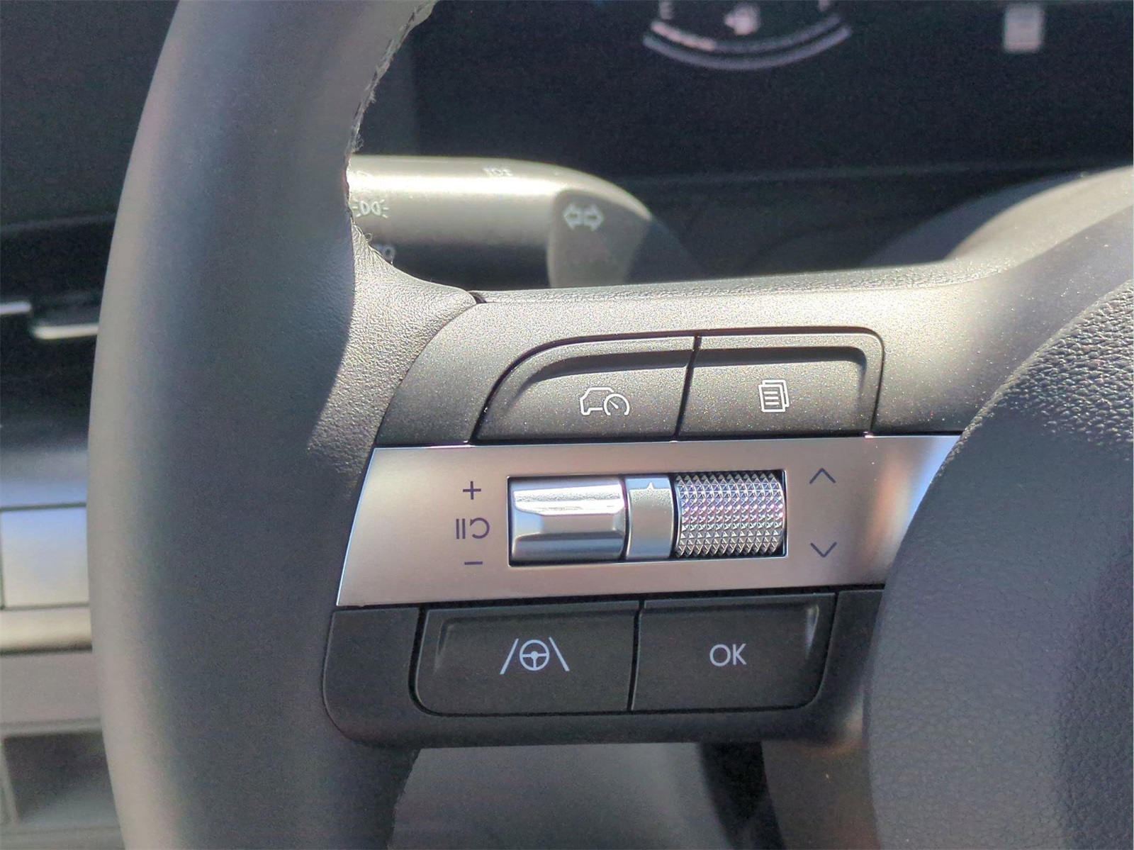 2025 Hyundai Kona SEL Image 26 of 38