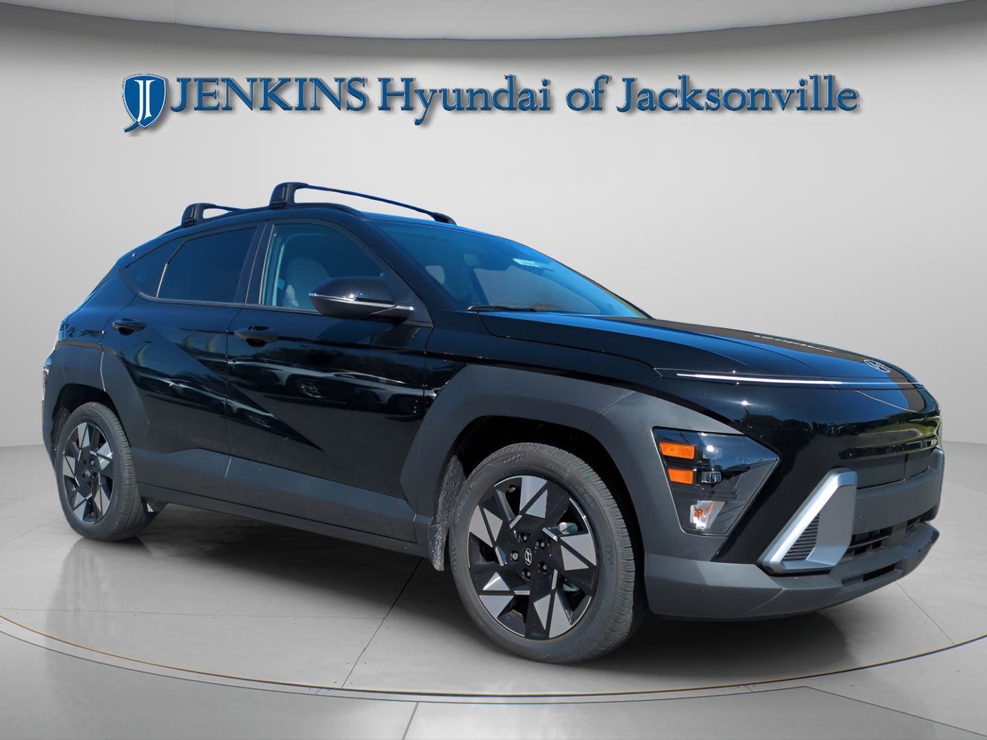 2025 Hyundai Kona SEL Image 4 of 38
