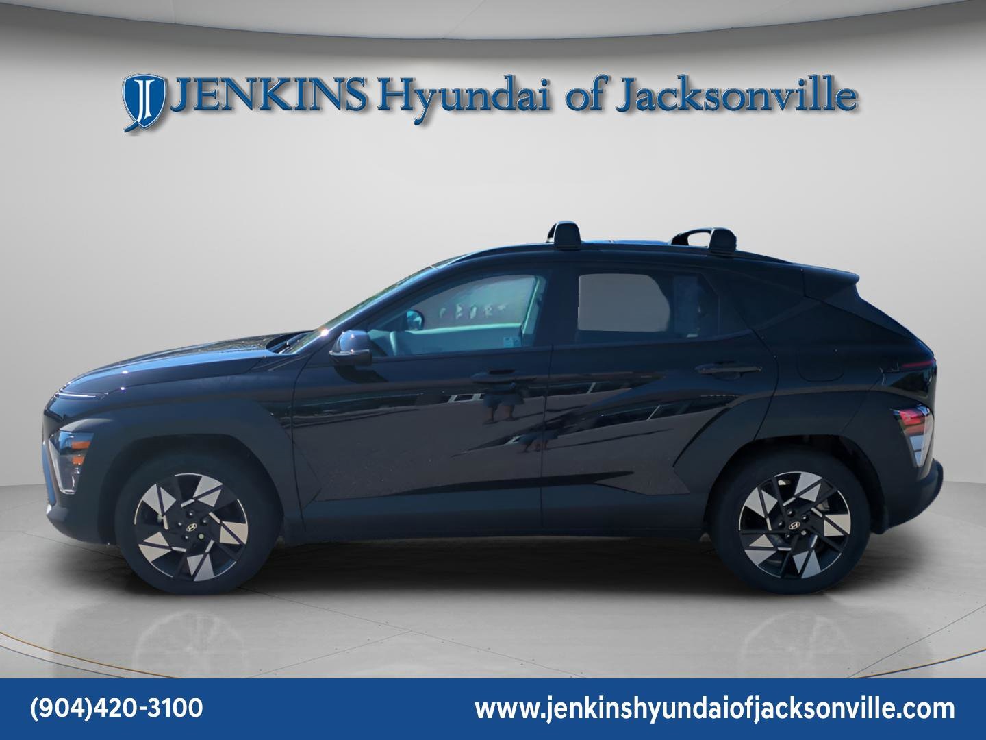 2025 Hyundai Kona SEL Image 9 of 38