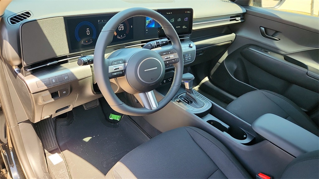 Vehicle image 9 of 20