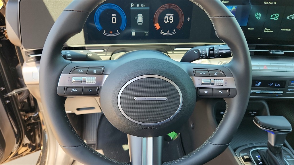 Vehicle image 15 of 20