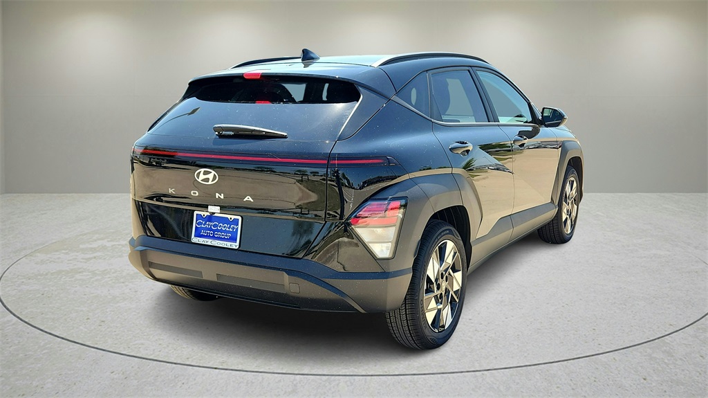 Vehicle image 5 of 20