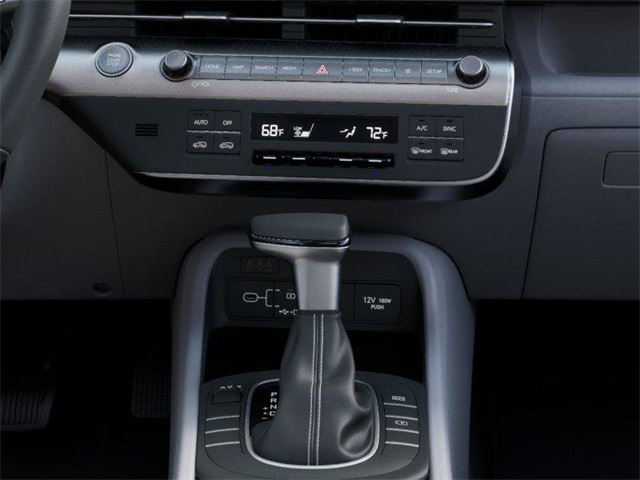 Vehicle image 16 of 17