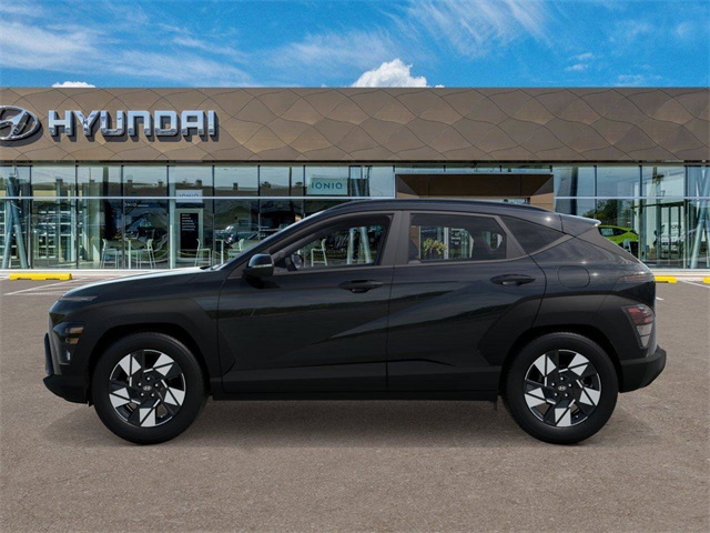 Vehicle image 7 of 17
