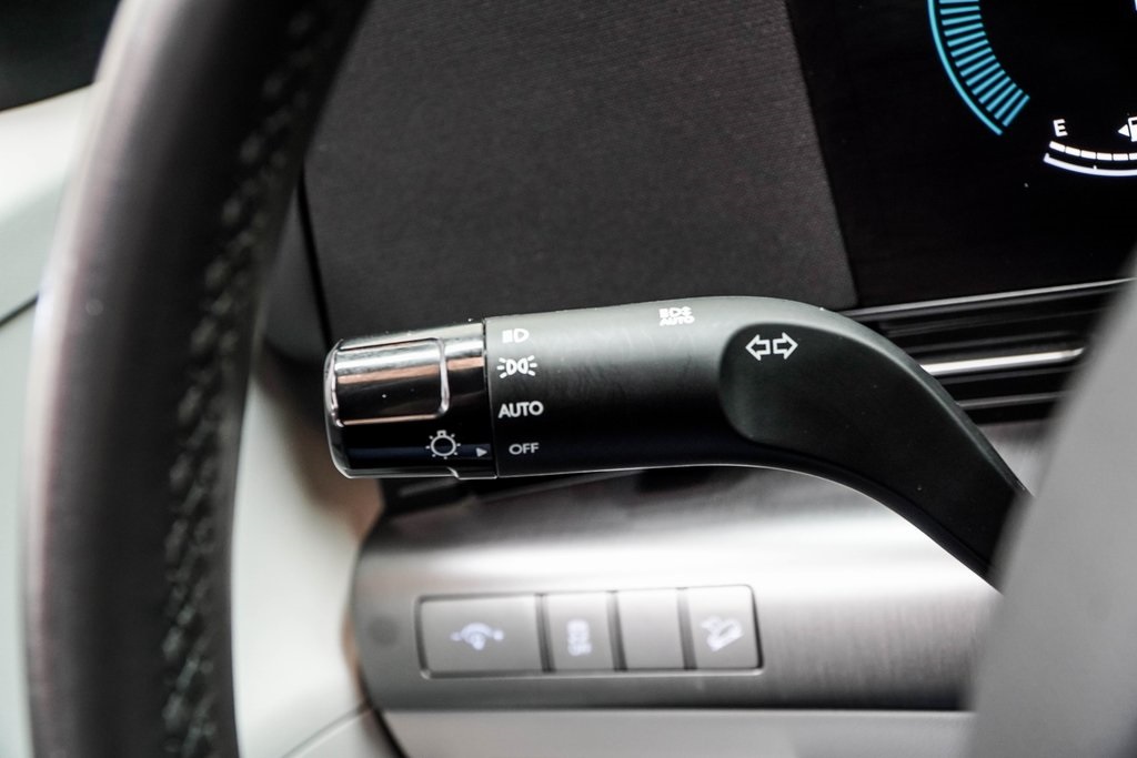 2025 Hyundai Kona SEL Image 31 of 40