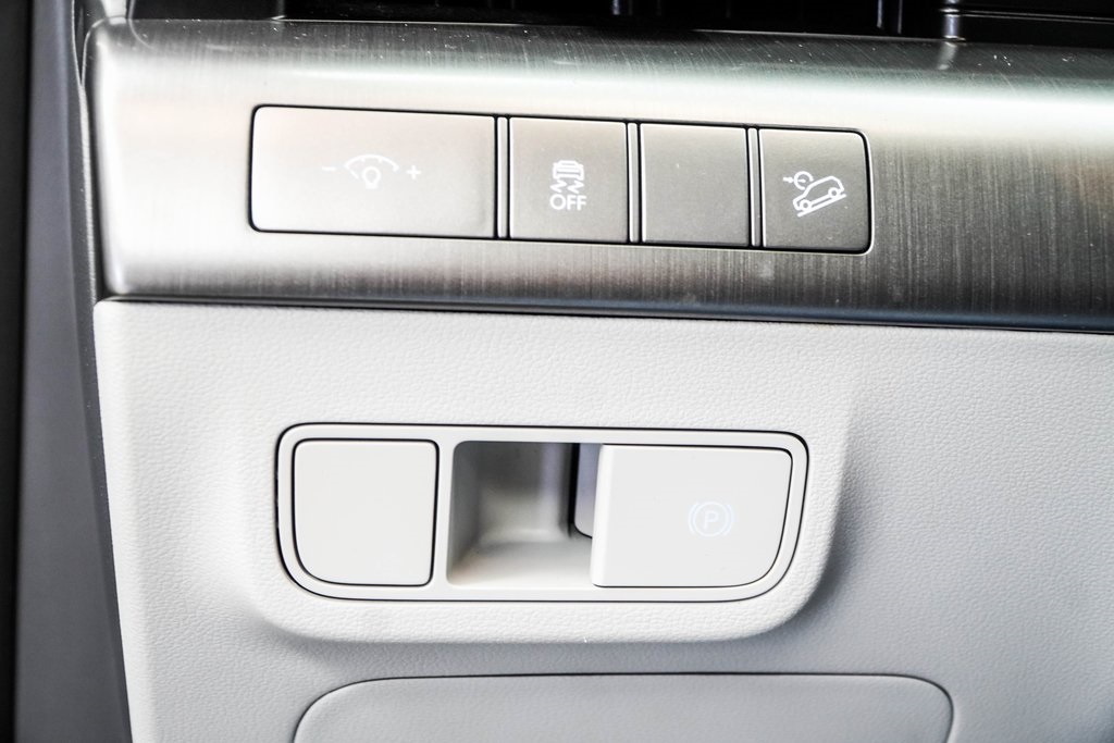 2025 Hyundai Kona SEL Image 26 of 40