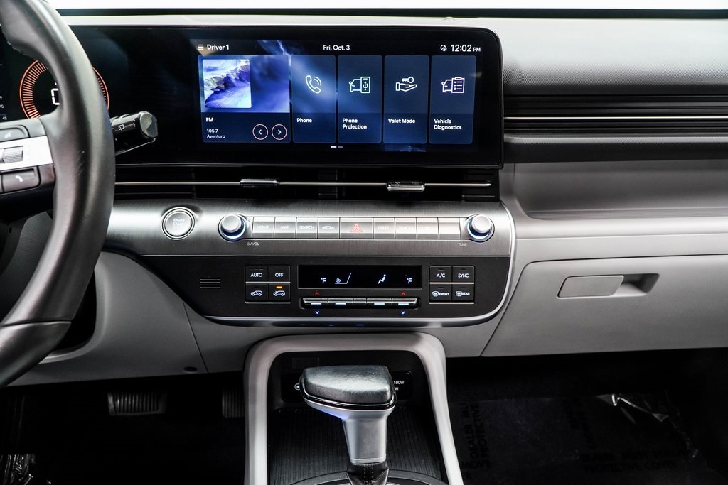 2025 Hyundai Kona SEL Image 21 of 40