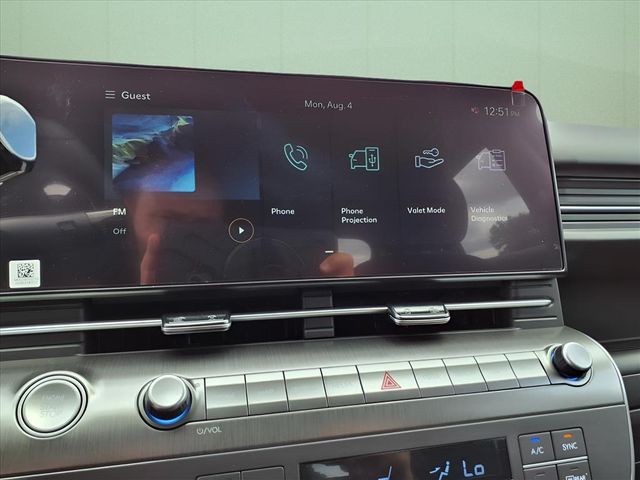 2025 Hyundai Kona SEL Image 10 of 18