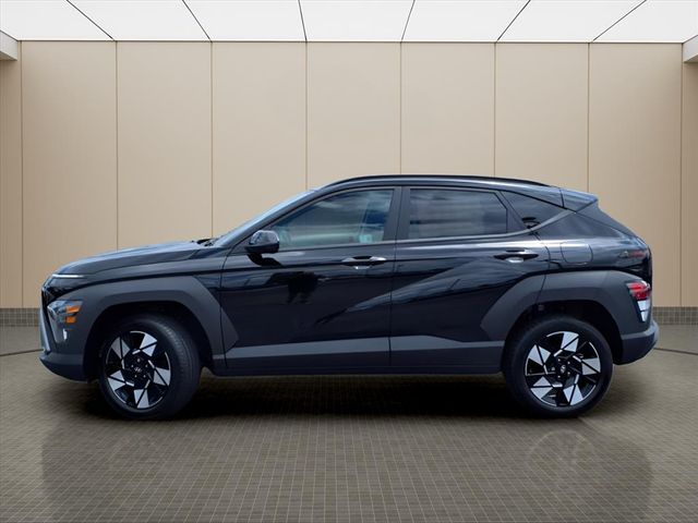 2025 Hyundai Kona SEL Image 4 of 18