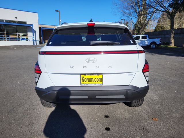 Vehicle image 5 of 22