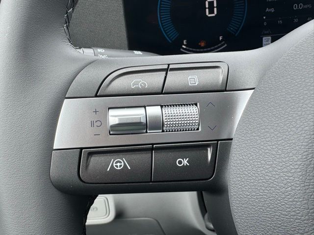 Vehicle image 20 of 22