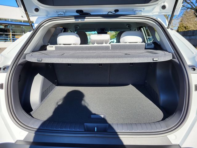 Vehicle image 9 of 22