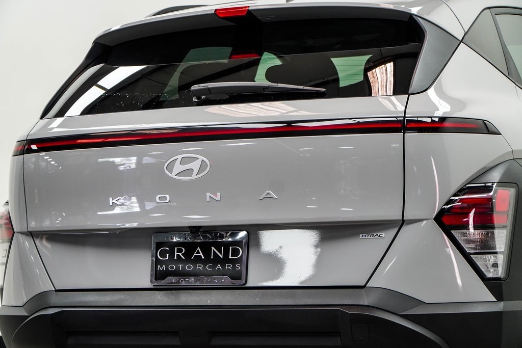 2025 Hyundai Kona SEL Image 44 of 45