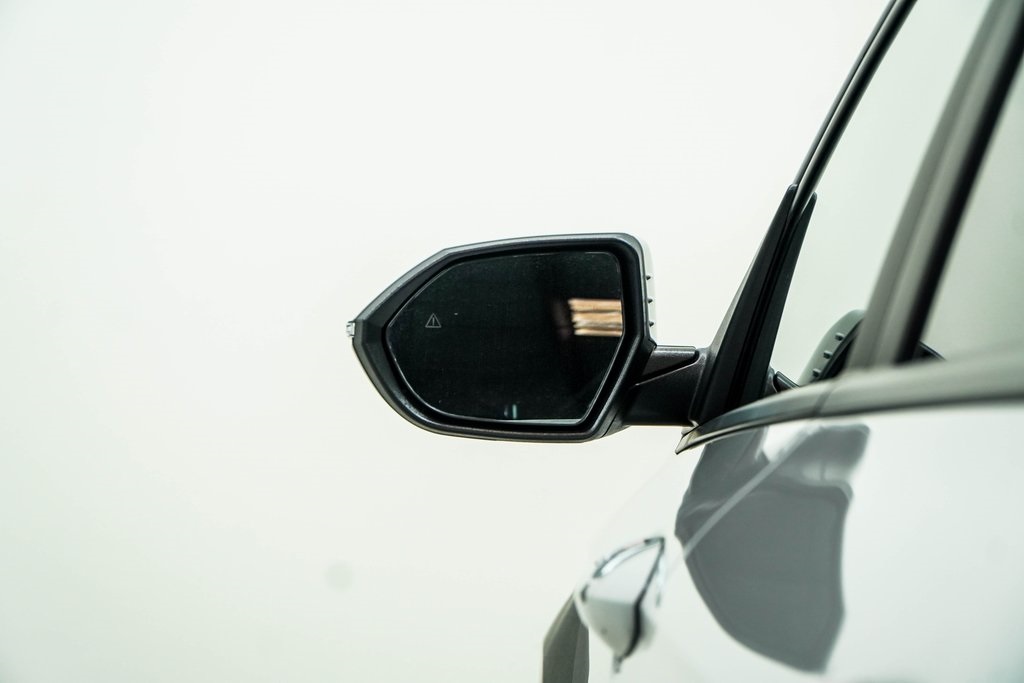 2025 Hyundai Kona SEL Image 34 of 45