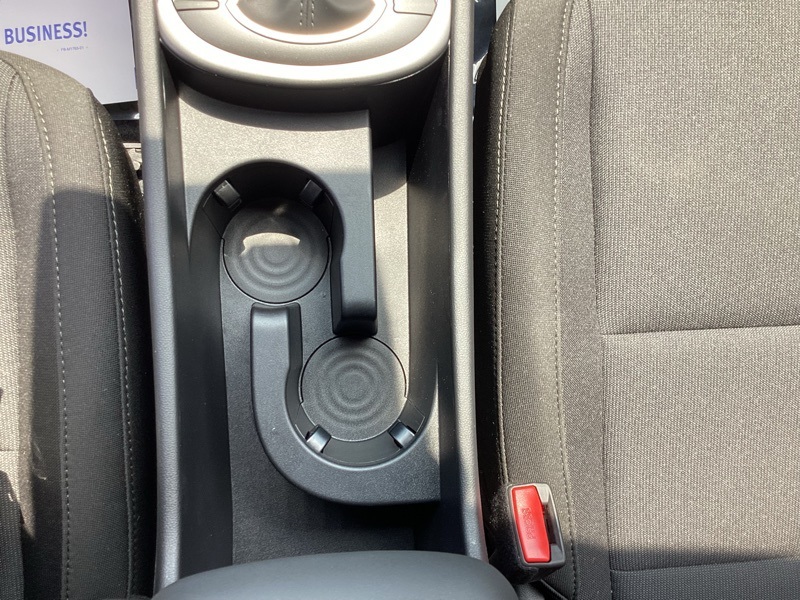 2025 Hyundai Kona SEL Image 23 of 37