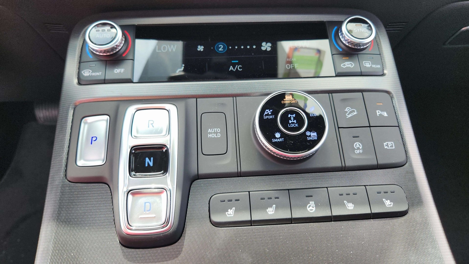 Vehicle image 15 of 36