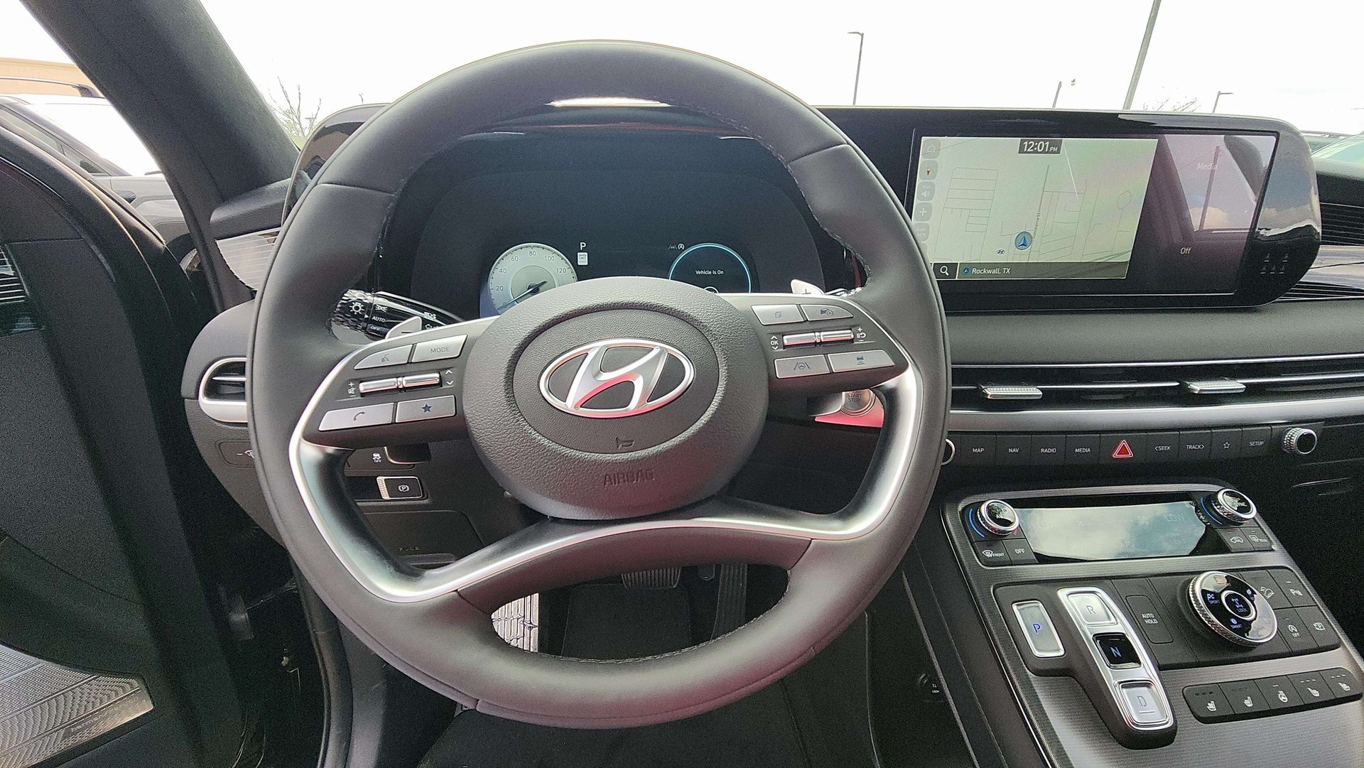Vehicle image 13 of 36