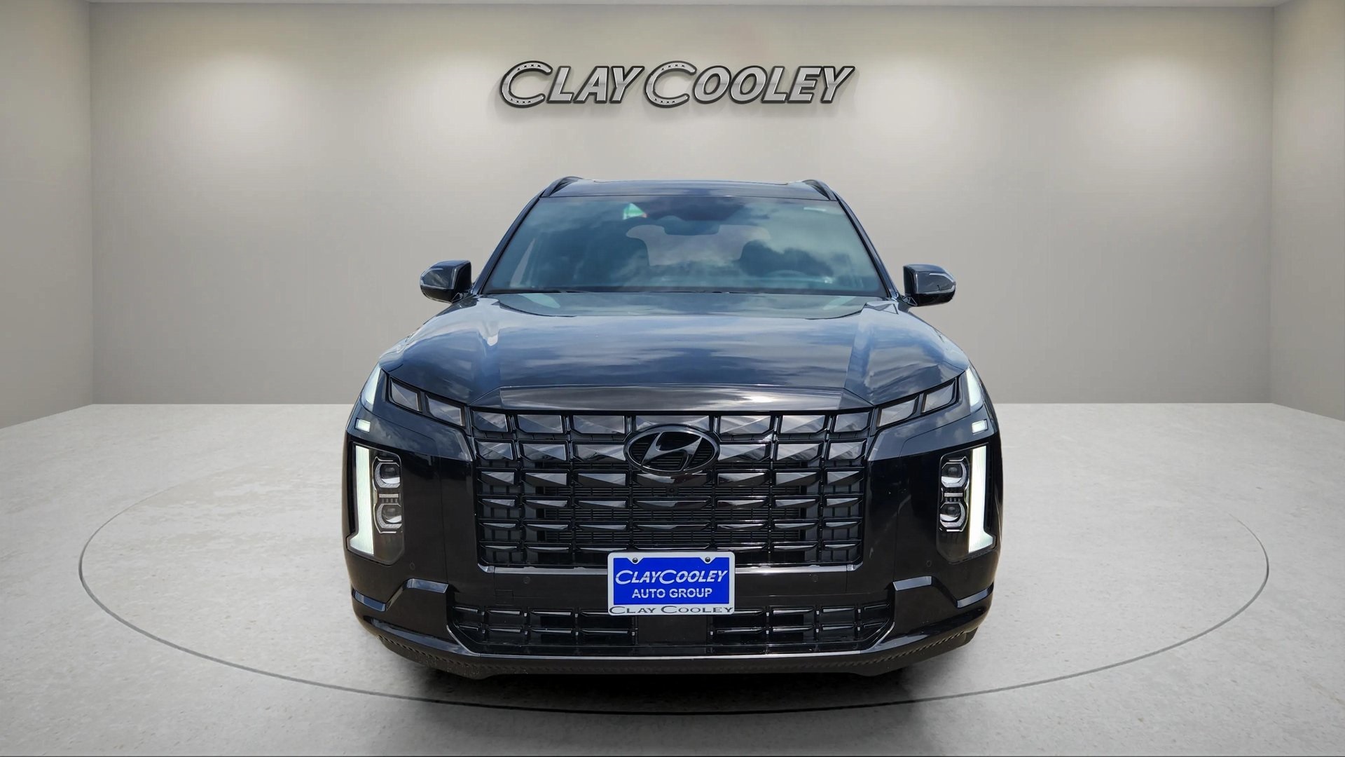 Vehicle image 2 of 36