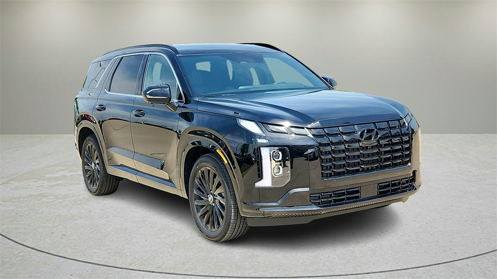 Vehicle image 3 of 26