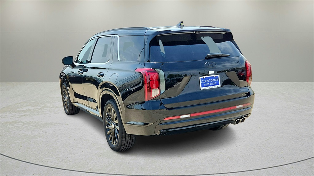 Vehicle image 7 of 26