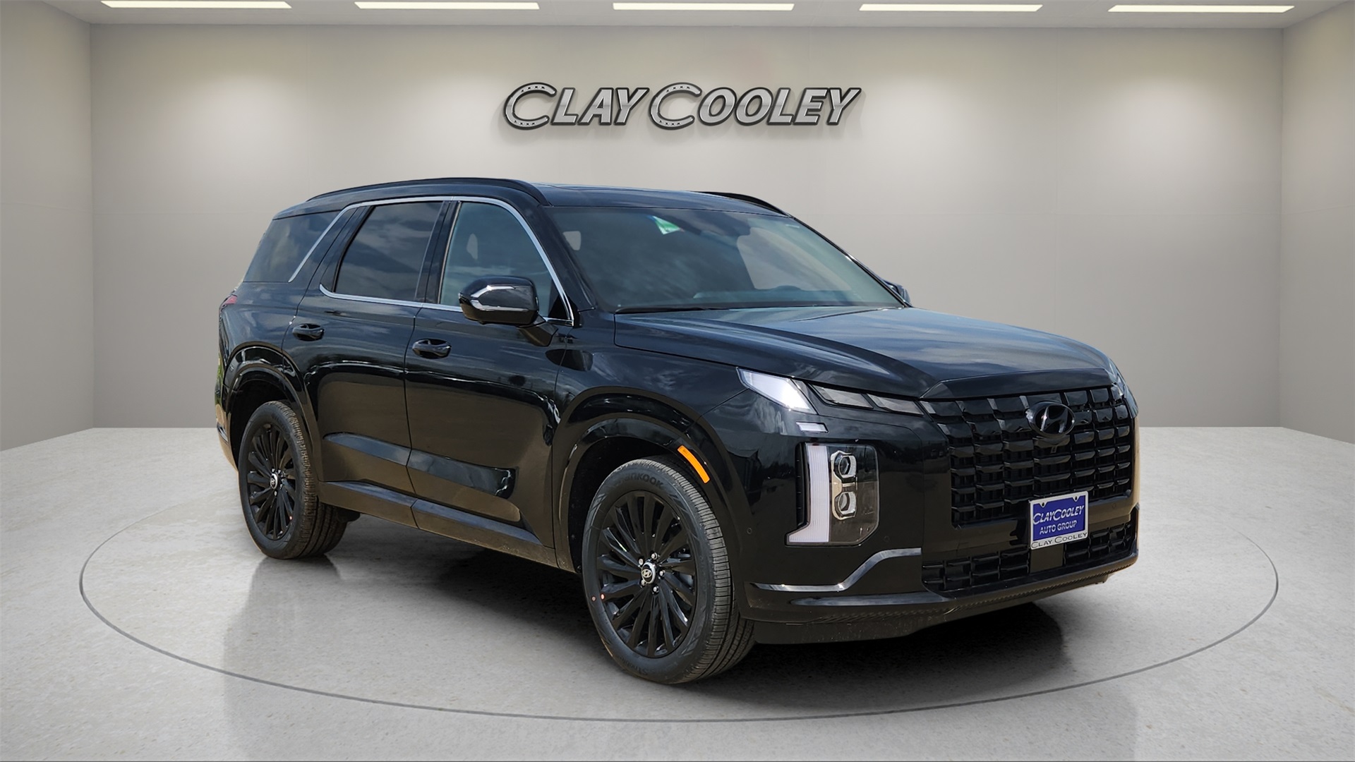 Vehicle image 3 of 28