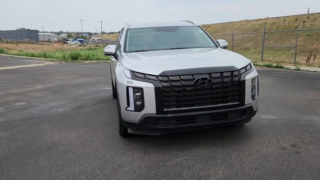 2025 Hyundai Palisade SEL Image 2 of 22
