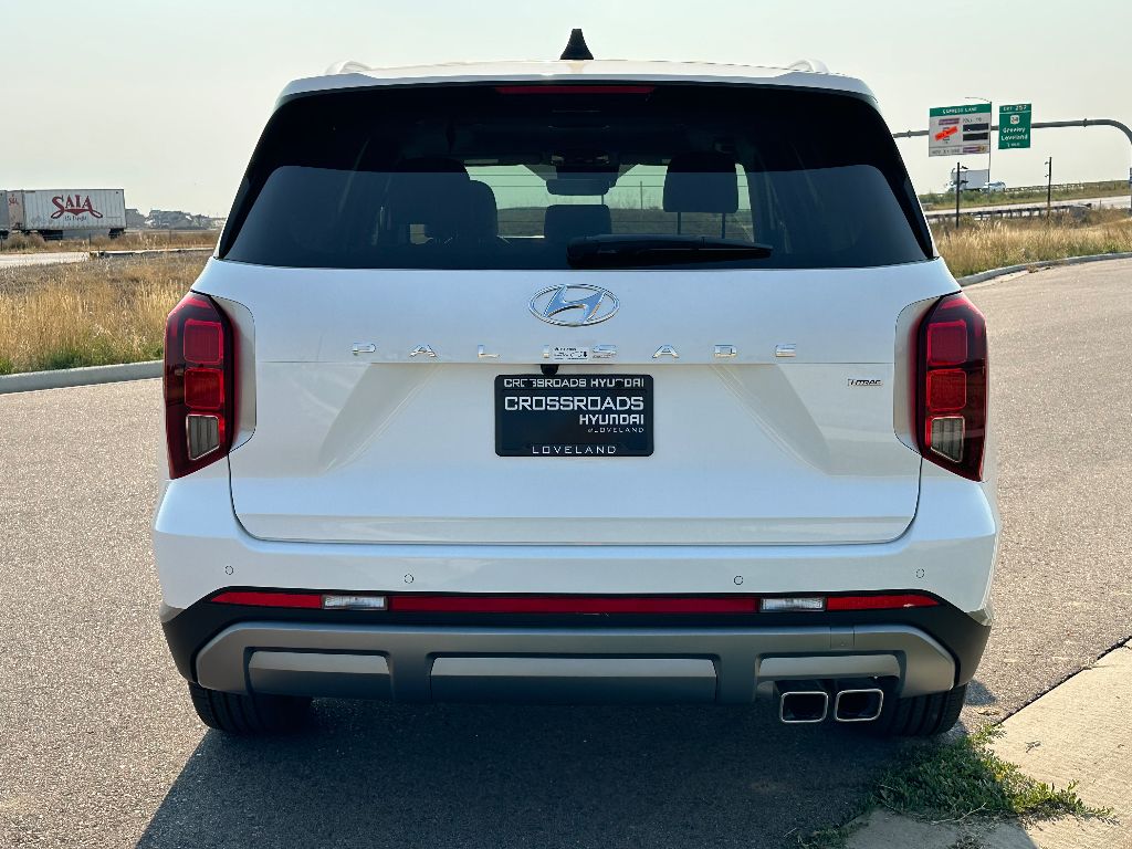 Vehicle image 5 of 25