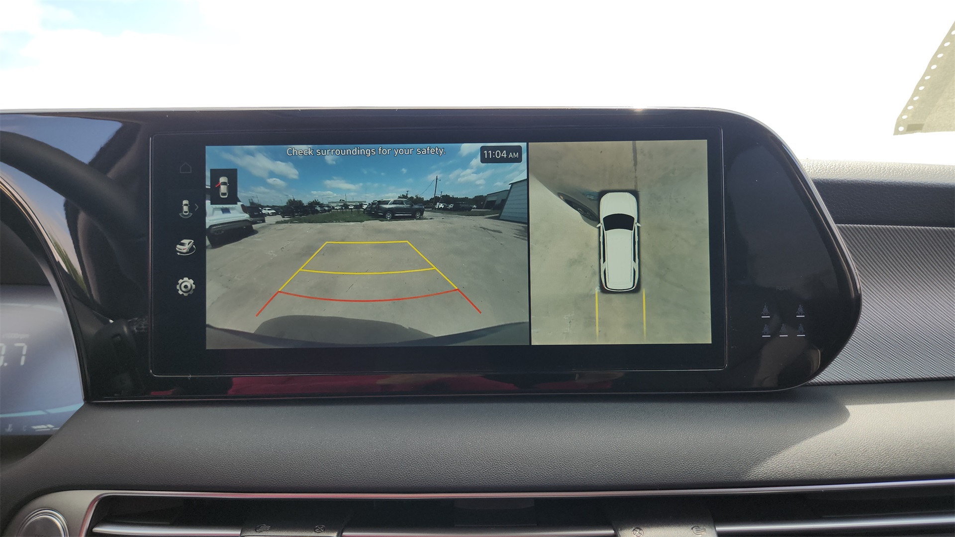 Vehicle image 19 of 31