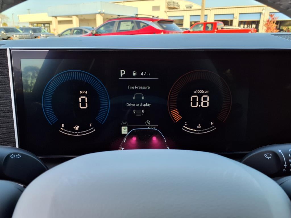 Vehicle image 19 of 39