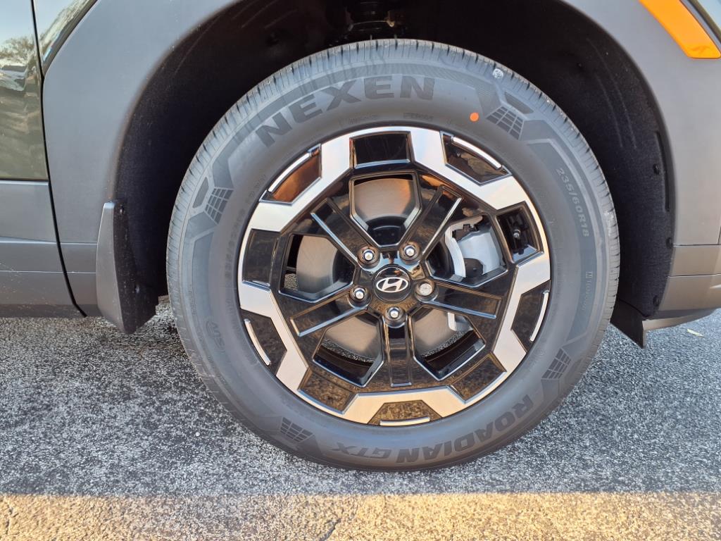 Vehicle image 38 of 39
