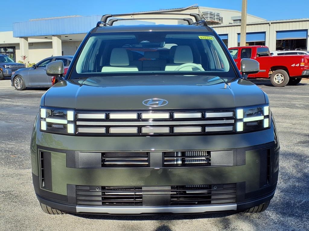 Vehicle image 2 of 39