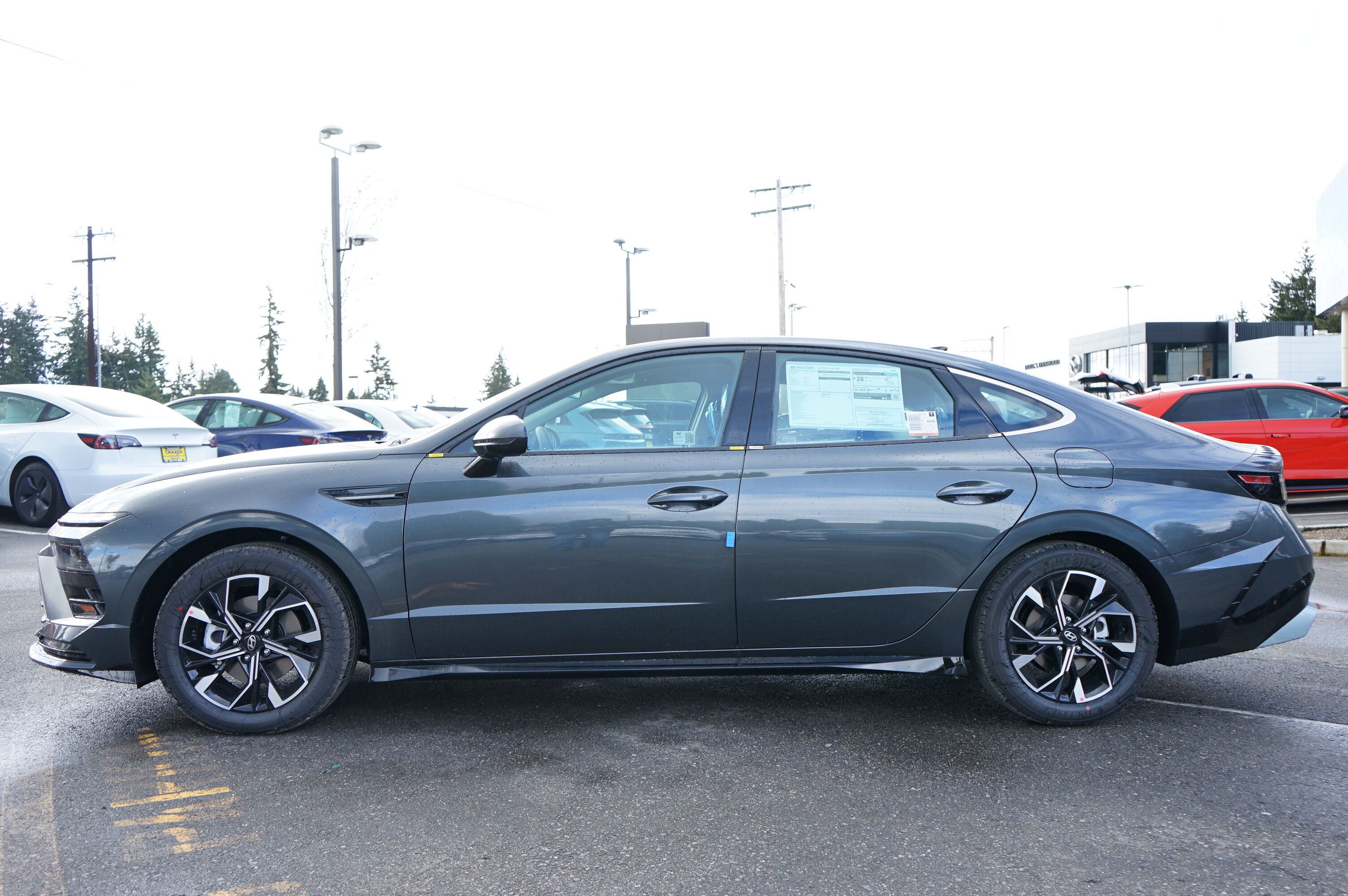 2025 Hyundai Sonata SEL Image 7 of 23