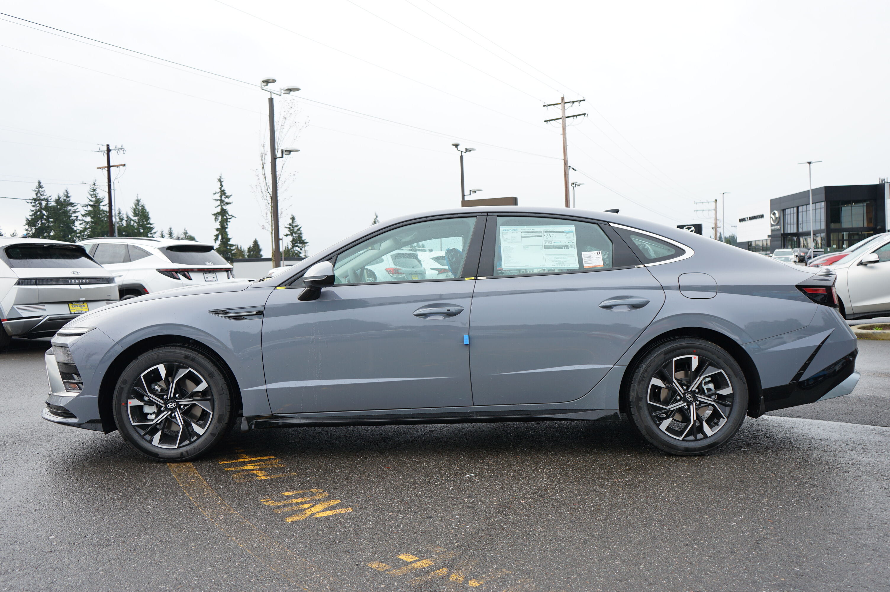 2025 Hyundai Sonata SEL Image 6 of 22