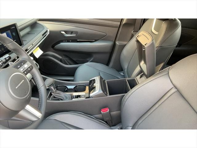 2025 Hyundai Santa Cruz Limited Image 14 of 24