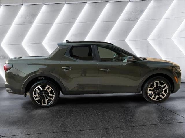 2025 Hyundai Santa Cruz Limited Image 4 of 24