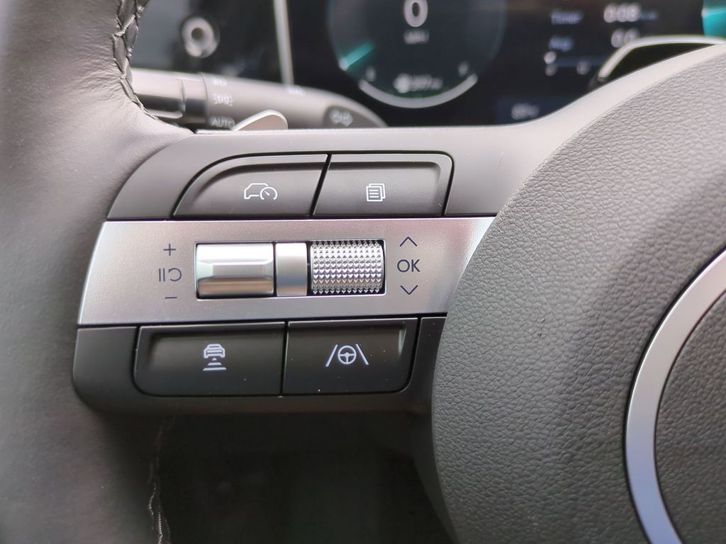 2025 Hyundai Santa Cruz Limited Image 28 of 30