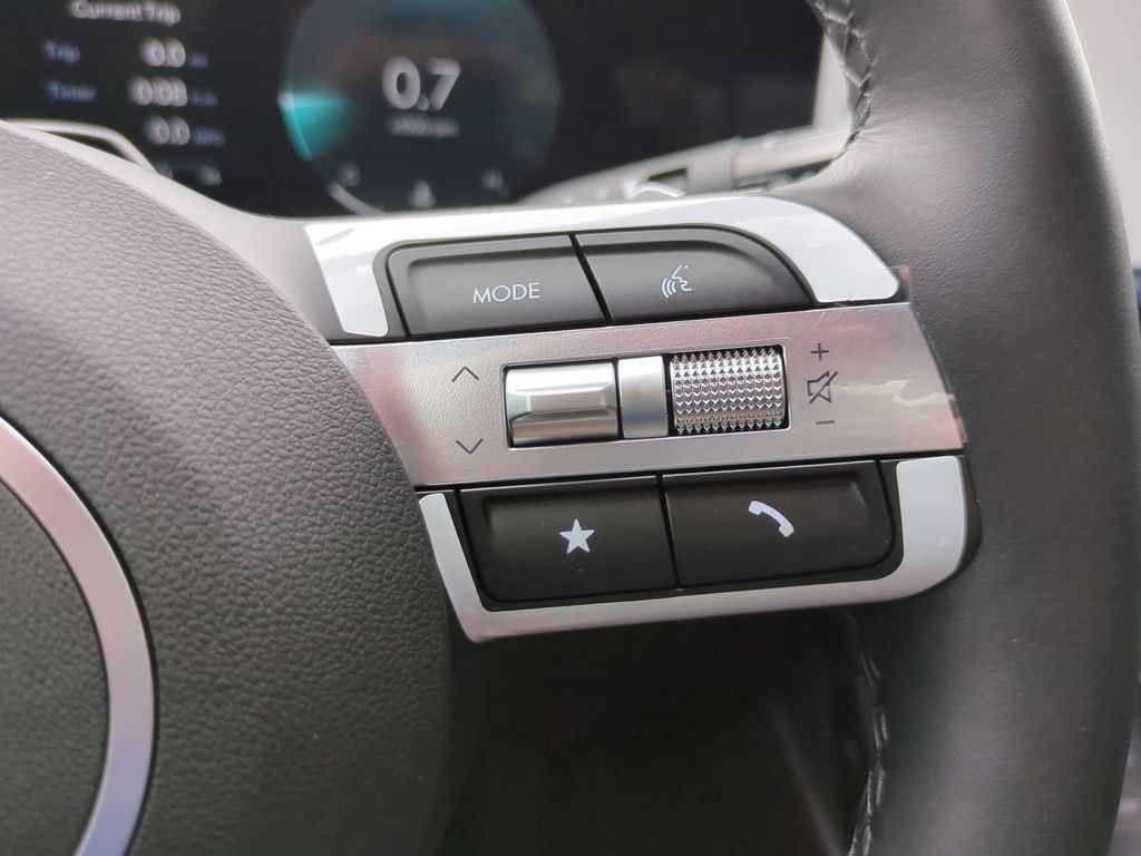 2025 Hyundai Santa Cruz Limited Image 26 of 30