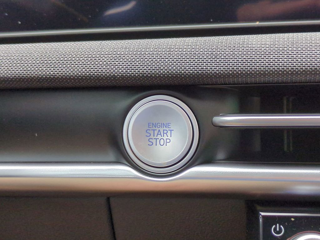 2025 Hyundai Santa Cruz Limited Image 21 of 30