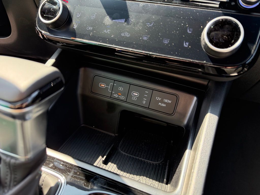 2025 Hyundai Santa Cruz Limited Image 44 of 45