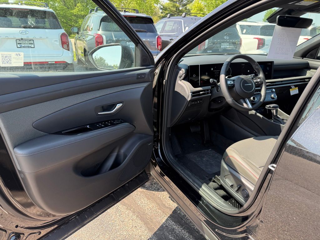 2025 Hyundai Santa Cruz Limited Image 25 of 45