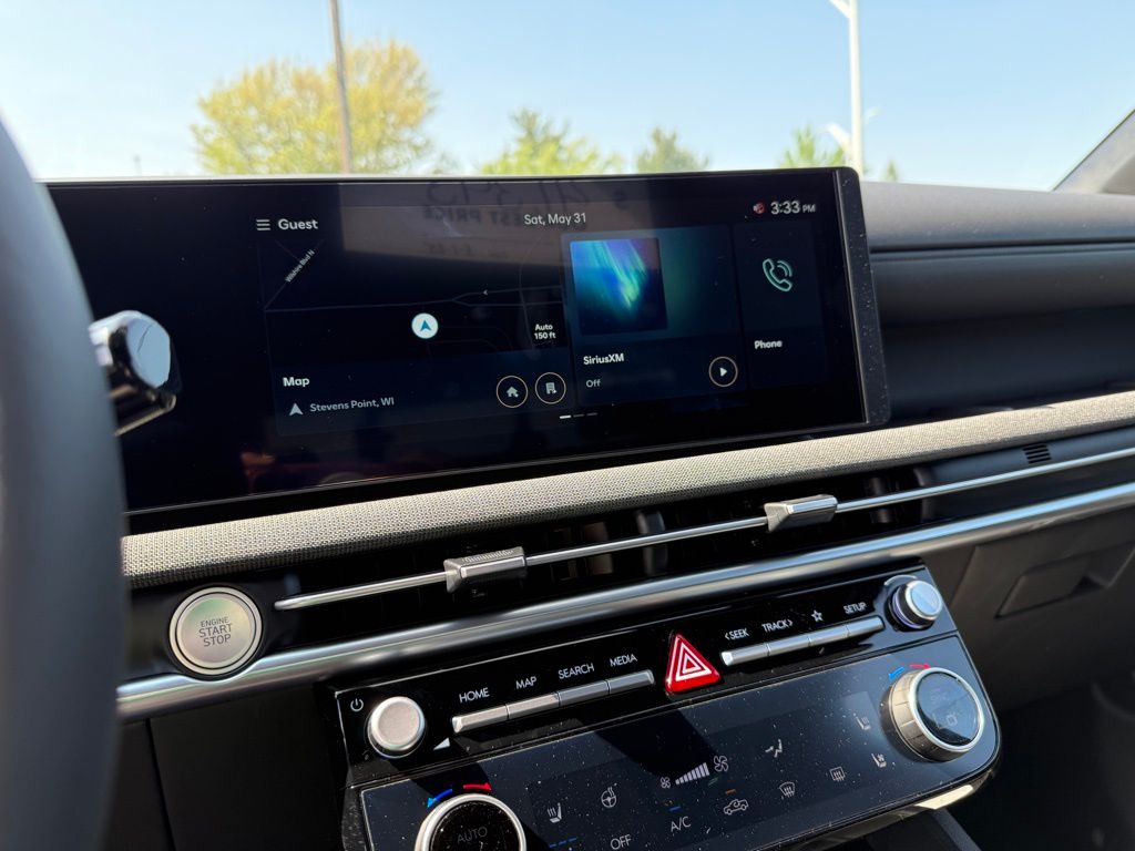 2025 Hyundai Santa Cruz Limited Image 32 of 45