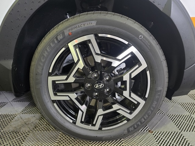 2025 Hyundai Santa Cruz Limited Image 7 of 26